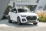 Certified 2024 Audi Q5 e Premium w/ Convenience Package image 2