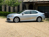 Used 2023 Toyota Camry LE image 5