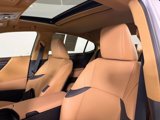 Used 2025 Lexus ES 350 w/ Premium Package image 5