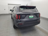 Used 2023 Kia Sorento LX image 6