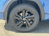 New 2025 Volkswagen Atlas Cross Sport SEL R-Line image 6