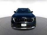 Used 2024 Kia Sorento S image 4