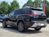 New 2025 Nissan Pathfinder SL w/ SL Premium Package image 6