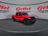 Used 2024 Jeep Gladiator Sport image 2
