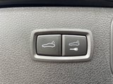 Certified 2025 Porsche Macan image 6