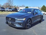 Used 2024 Volvo S60 B5 Plus image 3