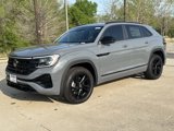 New 2026 Volkswagen Atlas Cross Sport SEL R-Line image 2