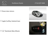 Used 2022 Toyota Corolla LE image 3
