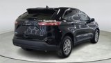 Used 2022 Ford Edge SE image 5