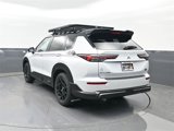 New 2025 Mitsubishi Outlander SE image 3