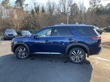 New 2025 Nissan Pathfinder Platinum image 5