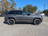 New 2025 Jeep Grand Cherokee Altitude image 4