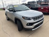 Used 2025 Jeep Compass Limited image 4