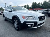 Used 2015 Volvo XC70 T6 image 3