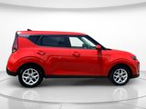 Used 2024 Kia Soul LX w/ Option Group 015 image 2