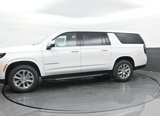 New 2025 Chevrolet Suburban Premier image 5