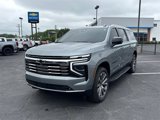 Used 2025 Chevrolet Suburban Premier image 2