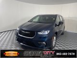 New 2025 Chrysler Pacifica Select image 3