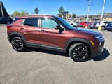 Used 2022 Chevrolet TrailBlazer LT image 2