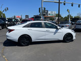 Used 2022 Hyundai Elantra SEL image 5