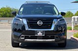 New 2025 Nissan Pathfinder SL image 3