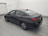 Used 2023 Nissan Versa SV image 3