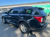 Used 2022 Ford Explorer XLT w/ Equipment Group 202A image 2
