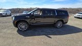 New 2025 GMC Yukon XL Denali w/ Denali Reserve Package image 3