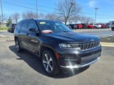 Certified 2023 Jeep Grand Cherokee L Limited w/ Luxury Tech Group II image 3