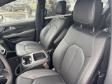 New 2025 Chrysler Pacifica Select image 5