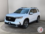 Used 2023 Honda Pilot Elite image 3