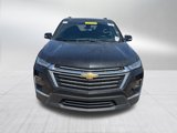 Used 2023 Chevrolet Traverse LT image 2