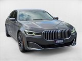 Used 2020 BMW 750i xDrive w/ Executive Package image 3
