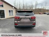 Used 2019 Kia Sorento LX w/ LX Convenience Package image 4