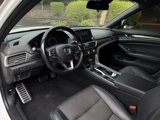 Used 2018 Honda Accord Sport image 6