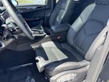 Used 2025 Porsche Macan image 5