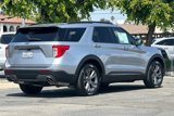 Used 2022 Ford Explorer XLT w/ Equipment Group 202A image 4