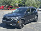 Certified 2024 Kia Seltos SX image 3