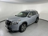 New 2025 Nissan Pathfinder Platinum w/ Cargo Package image 3