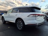 New 2025 Lincoln Aviator AWD image 4