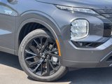 New 2025 Mitsubishi Outlander SEL Black Edition image 2