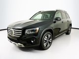 Used 2025 Mercedes-Benz GLB 250 4MATIC image 3