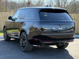 New 2025 Land Rover Range Rover SE image 3