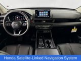 New 2025 Honda Pilot Touring image 3