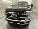 New 2025 Ford F350 4x4 Crew Cab DRW Super Duty image 2