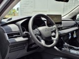 New 2025 Mitsubishi Outlander SE image 6