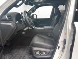 New 2025 Lexus LX 700h Luxury image 4