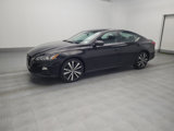 Used 2021 Nissan Altima 2.5 SR image 2