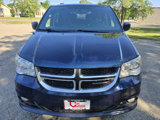 Used 2017 Dodge Grand Caravan SXT image 2