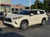 Certified 2023 Toyota Highlander Limited image 2